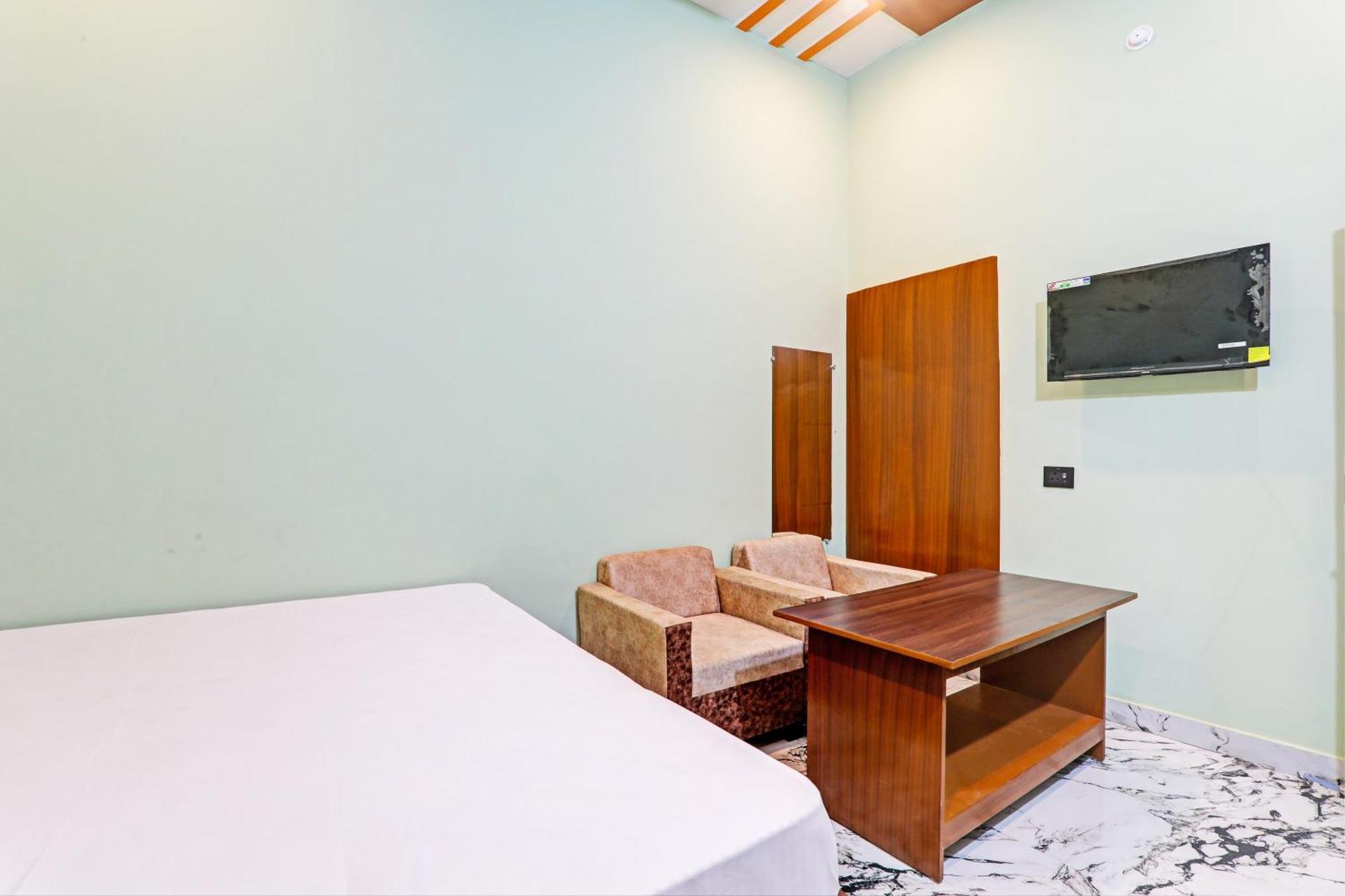 Oyo Green Valley Guest House Sultānpur Εξωτερικό φωτογραφία