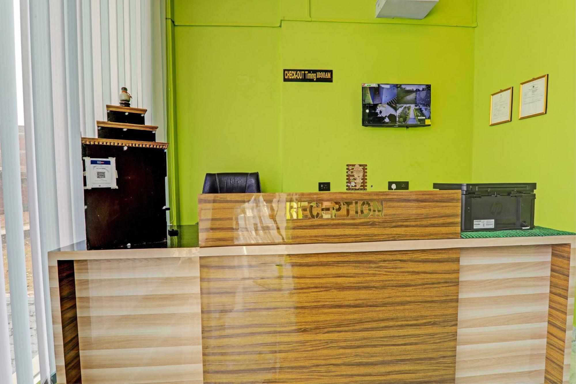 Oyo Green Valley Guest House Sultānpur Εξωτερικό φωτογραφία